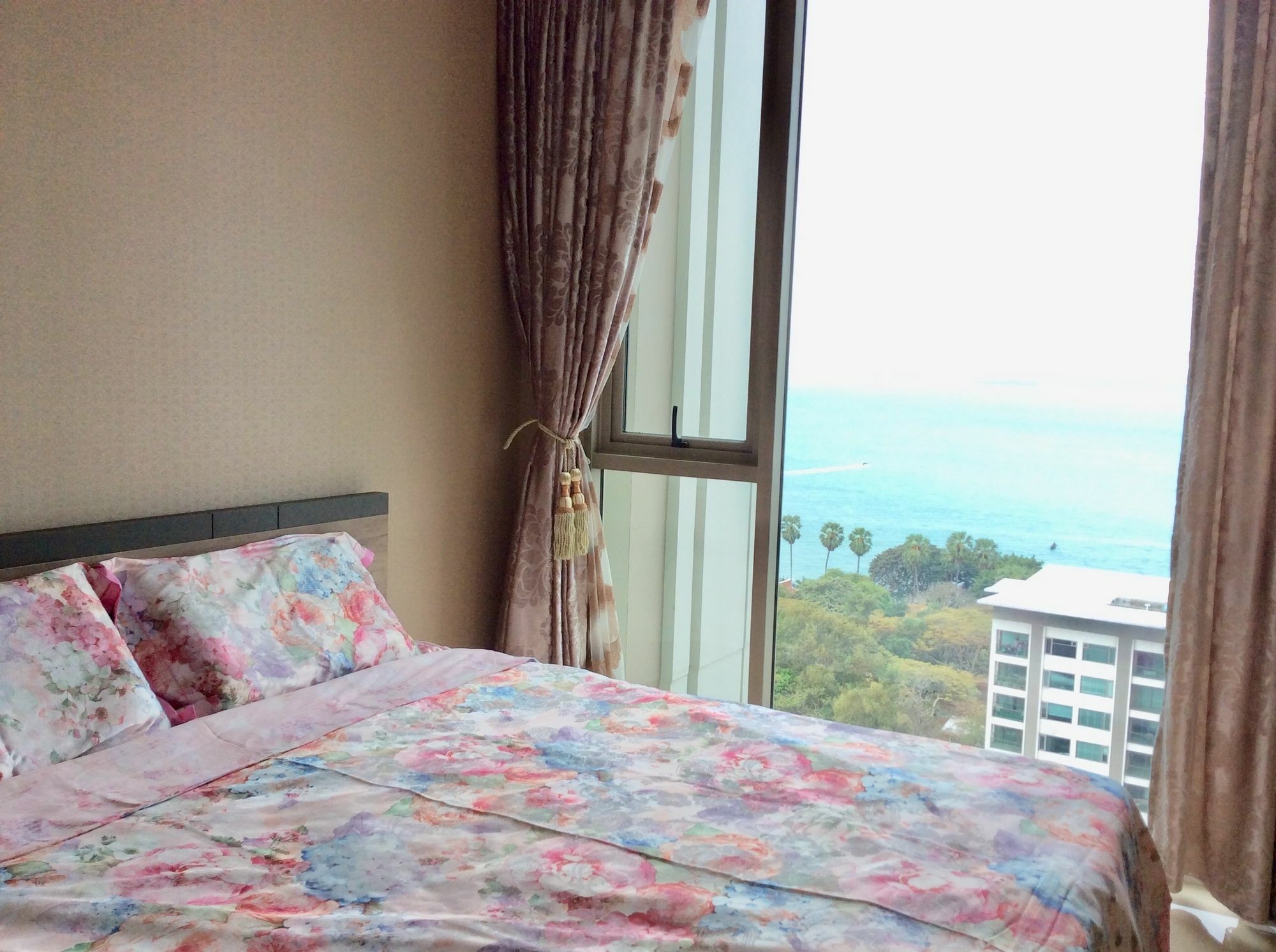 The Riviera Wongamat Hong Apartment Pattaya Eksteriør billede