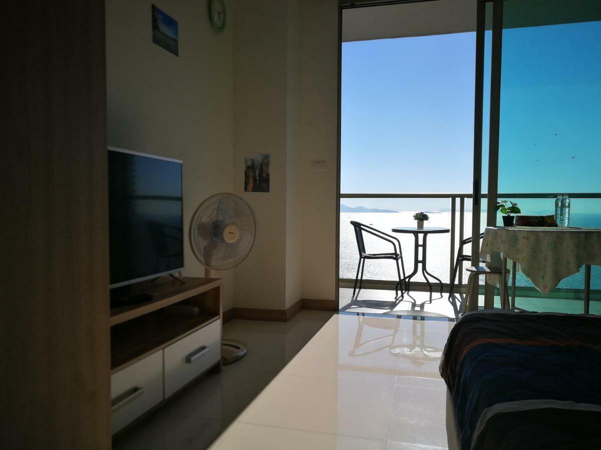 The Riviera Wongamat Hong Apartment Pattaya Eksteriør billede