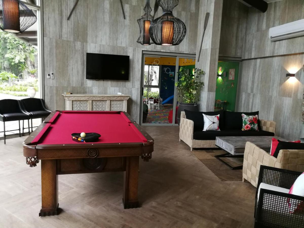 The Riviera Wongamat Hong Apartment Pattaya Eksteriør billede